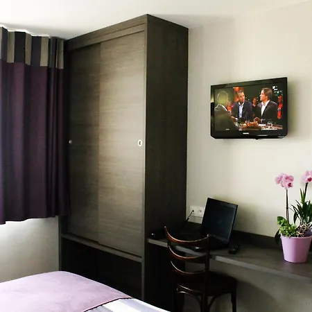 Hotel Des Rosiers 3*